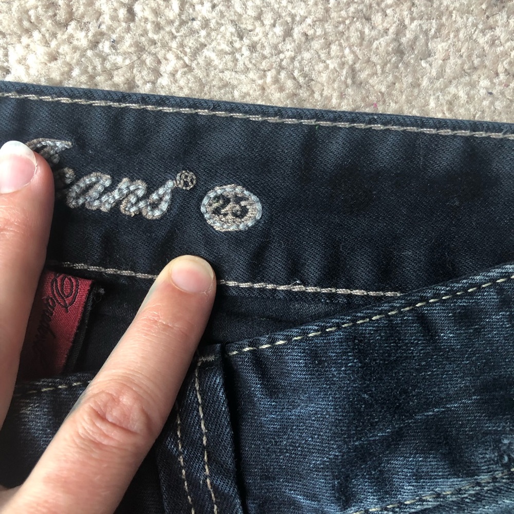 GUESS Skinny Jeans - Picture 6 of 7